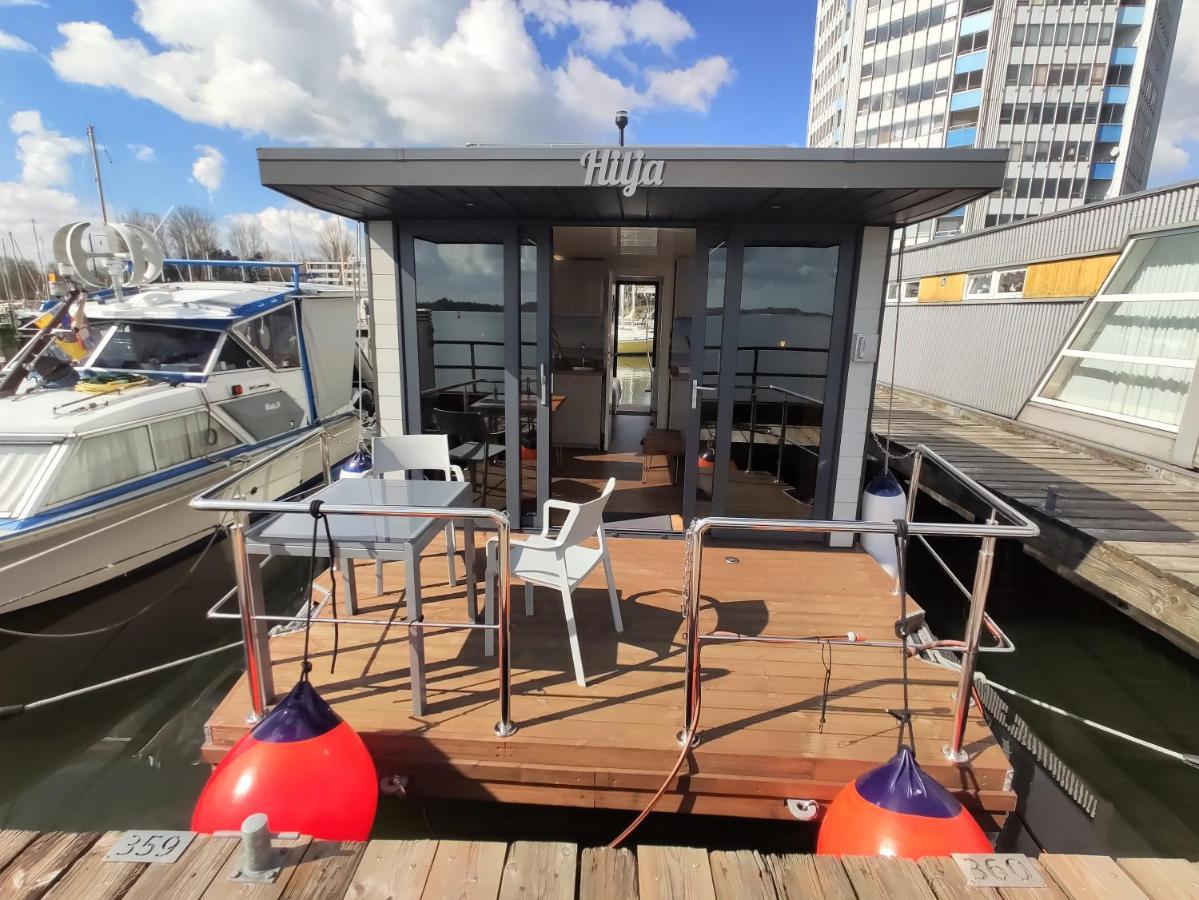 ホテル Hausboot Hilja シュレースヴィヒ エクステリア 写真